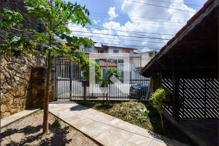 Vista da Sala de casa para alugar com 3 quartos, 200m² em Vila Rio de Janeiro, Guarulhos