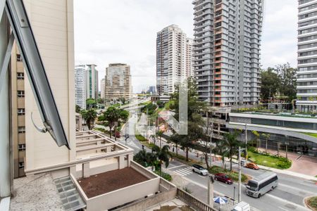 Vista da Sala de apartamento à venda com 2 quartos, 83m² em Alphaville Conde Ii, Barueri