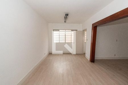 Suíte de casa para alugar com 5 quartos, 300m² em Vila Mariana, São Paulo