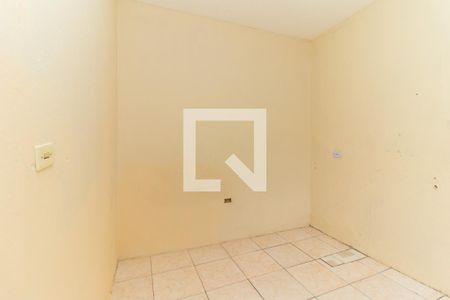 Quarto 2 de casa para alugar com 2 quartos, 45m² em Jardim Nazareth, São Paulo