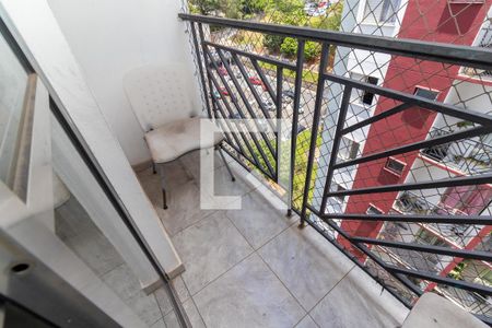 Varanda da Sala de apartamento para alugar com 2 quartos, 52m² em Vila Carmosina, São Paulo