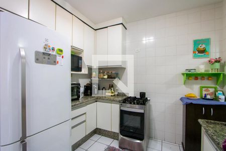 Casa à venda com 133m², 3 quartos e 2 vagas Casa à venda com 133m², 3 quartos e 2 vagasCozinha