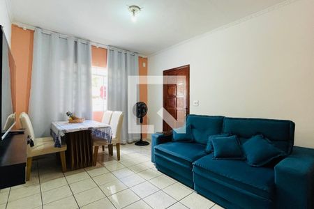 Sala de casa à venda com 2 quartos, 98m² em Jardim Santa Cecilia, Guarulhos