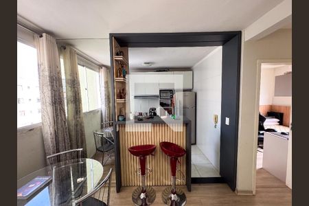 Sala de apartamento para alugar com 2 quartos, 44m² em Camargos, Belo Horizonte