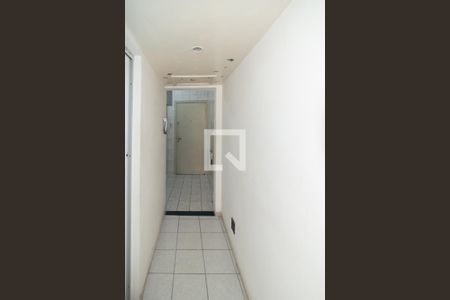 Corredor de apartamento para alugar com 0 quarto, 32m² em Centro Histórico de São Paulo, São Paulo