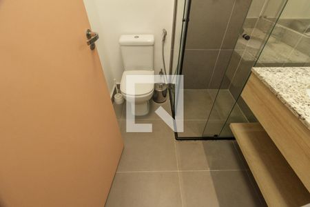 Banheiro de kitnet/studio para alugar com 1 quarto, 22m² em Campos Elíseos, São Paulo