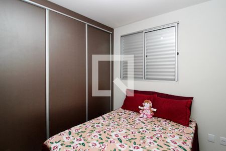 Quarto de apartamento à venda com 2 quartos, 55m² em Ana Lúcia, Belo Horizonte