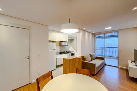 Sala de apartamento para alugar com 3 quartos, 70m² em Pari, São Paulo