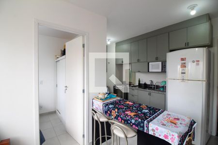 Sala de apartamento para alugar com 2 quartos, 34m² em Santo Amaro, São Paulo