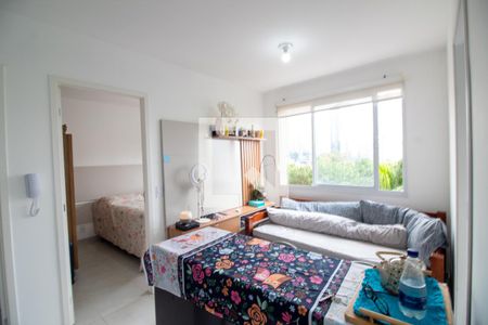 Sala de apartamento para alugar com 2 quartos, 34m² em Santo Amaro, São Paulo