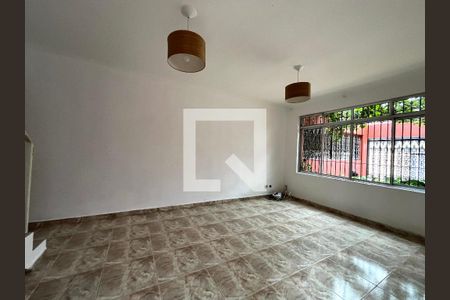 Sala de casa para alugar com 3 quartos, 84m² em Vila Campestre, São Paulo