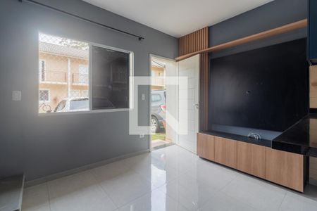 Sala de casa de condomínio para alugar com 2 quartos, 59m² em Gramado, Cotia