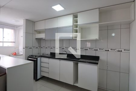 Sala/Cozinha de apartamento para alugar com 2 quartos, 55m² em Fátima, Canoas