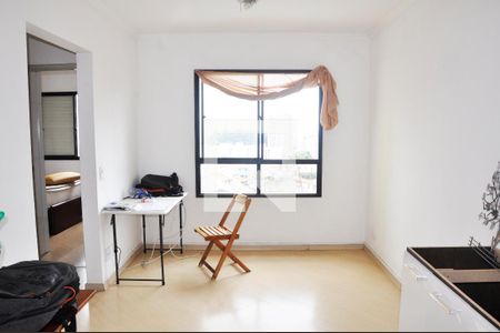 Detalhe - Sala de apartamento para alugar com 2 quartos, 45m² em Vila Iorio, São Paulo