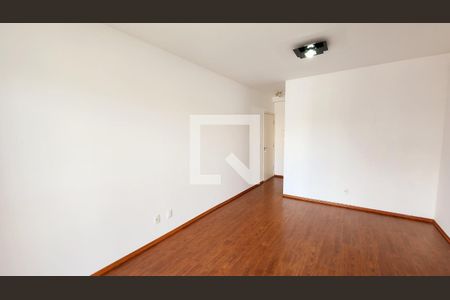 Sala de apartamento à venda com 3 quartos, 73m² em Jardim das Samambaias, Jundiaí