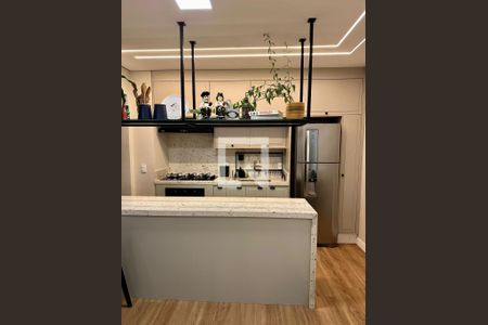 Cozinha de apartamento à venda com 2 quartos, 64m² em Tamboré, Barueri