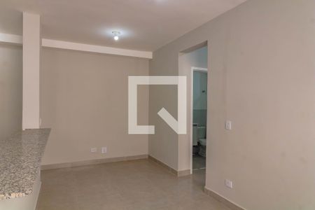 Sala de apartamento para alugar com 2 quartos, 58m² em Parque Imperial, São Paulo