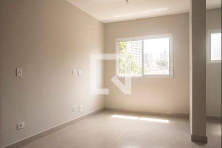 Sala de apartamento para alugar com 2 quartos, 58m² em Parque Imperial, São Paulo