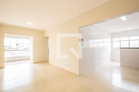 Sala de apartamento para alugar com 2 quartos, 70m² em Km 18, Osasco