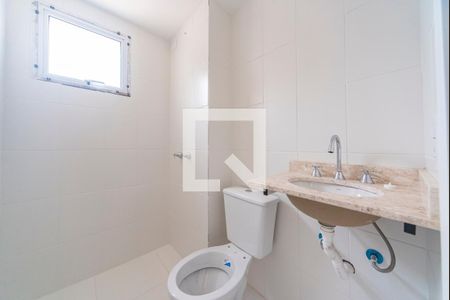 Banheiro Social de apartamento à venda com 2 quartos, 57m² em Jardim Bela Vista, Santo André