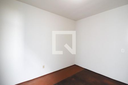 Quarto de apartamento à venda com 2 quartos, 59m² em Jardim Messina, Jundiaí