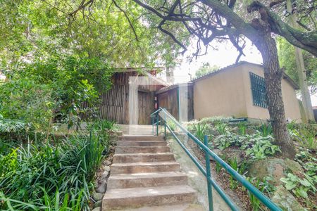 Casa de condomínio à venda com 331m², 3 quartos e 4 vagas Casa de condomínio à venda com 331m², 3 quartos e 4 vagasÁrea comum