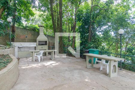 Casa de condomínio à venda com 331m², 3 quartos e 4 vagas Casa de condomínio à venda com 331m², 3 quartos e 4 vagasÁrea comum