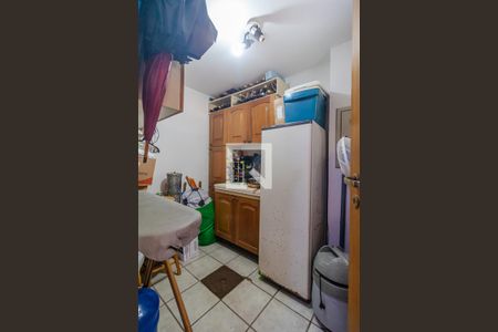 Casa de condomínio à venda com 331m², 3 quartos e 4 vagas Casa de condomínio à venda com 331m², 3 quartos e 4 vagasÁrea de serviço