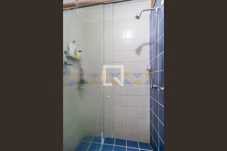 Casa de condomínio à venda com 331m², 3 quartos e 4 vagas Casa de condomínio à venda com 331m², 3 quartos e 4 vagasBanheiro