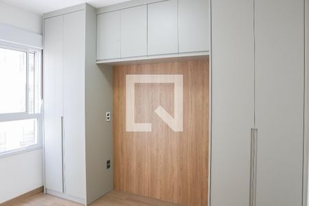 Quarto 1 de apartamento para alugar com 2 quartos, 41m² em Barra Funda, São Paulo