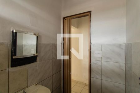 Banheiro de casa para alugar com 1 quarto, 50m² em Vila Bela, São Paulo