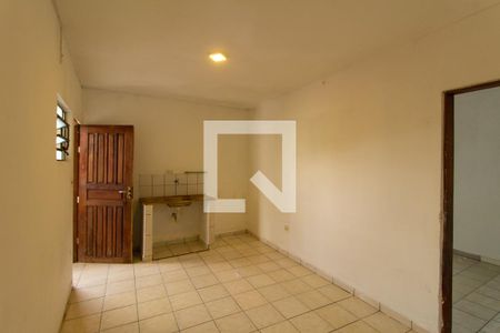 Cozinha de casa para alugar com 1 quarto, 50m² em Vila Bela, São Paulo