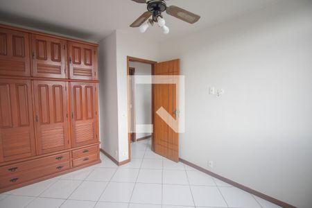 Quarto 2 de apartamento para alugar com 2 quartos, 71m² em Santa Catarina, São Gonçalo