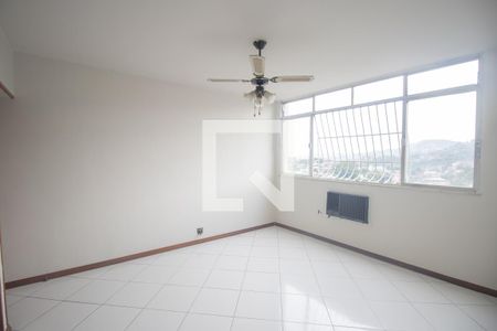 Sala de apartamento para alugar com 2 quartos, 71m² em Santa Catarina, São Gonçalo