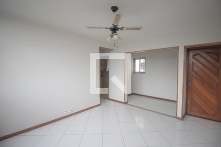 Sala de apartamento para alugar com 2 quartos, 71m² em Santa Catarina, São Gonçalo