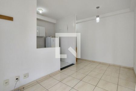 Sala de apartamento para alugar com 2 quartos, 47m² em Cidade Ocian, Praia Grande