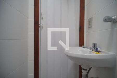 Lavabo de apartamento à venda com 4 quartos, 107m² em Vila Rosa, Novo Hamburgo