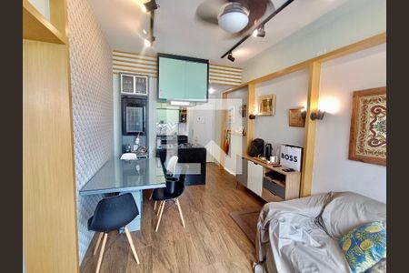 Sala de apartamento à venda com 1 quarto, 51m² em Copacabana, Rio de Janeiro