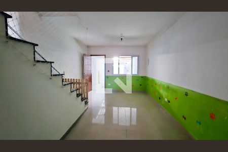 Sala de casa para alugar com 3 quartos, 85m² em Campininha, São Paulo