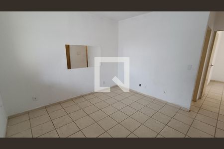 Sala de casa para alugar com 2 quartos, 45m² em Jardim J S Carvalho, Sorocaba