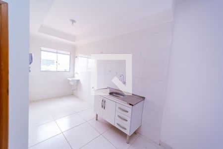 Cozinha e Área de Serviço de apartamento à venda com 2 quartos, 39m² em Vila Nhocuné, São Paulo