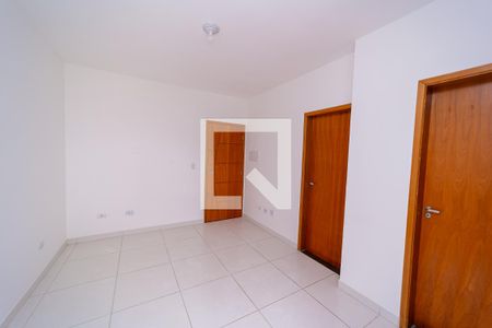 Sala/Cozinha de apartamento à venda com 2 quartos, 39m² em Vila Nhocuné, São Paulo