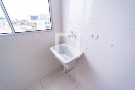 Cozinha e Área de Serviço de apartamento à venda com 2 quartos, 39m² em Vila Nhocuné, São Paulo