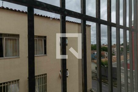 Vista Sala de apartamento à venda com 2 quartos, 70m² em Copacabana, Belo Horizonte