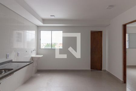 Sala-Cozinha de apartamento para alugar com 2 quartos, 42m² em Vila Taquari, São Paulo