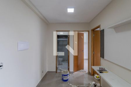 Sala e Cozinha  de apartamento para alugar com 2 quartos, 32m² em Vila Guilhermina, São Paulo