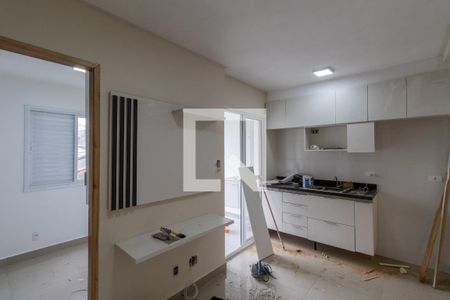 Sala e Cozinha  de apartamento para alugar com 2 quartos, 32m² em Vila Guilhermina, São Paulo