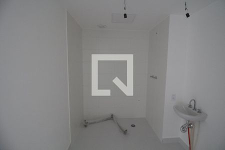 Banheiro de kitnet/studio à venda com 0 quarto, 27m² em Vila Aricanduva, São Paulo