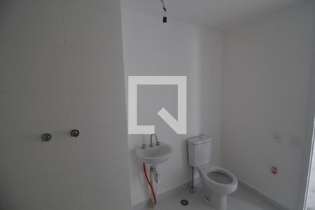 Banheiro de kitnet/studio à venda com 0 quarto, 27m² em Vila Aricanduva, São Paulo