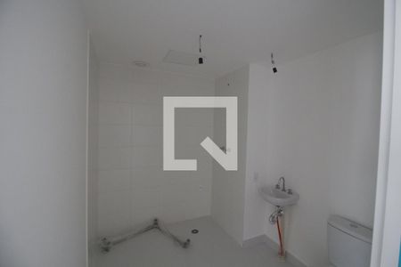 Banheiro de kitnet/studio à venda com 0 quarto, 27m² em Vila Aricanduva, São Paulo